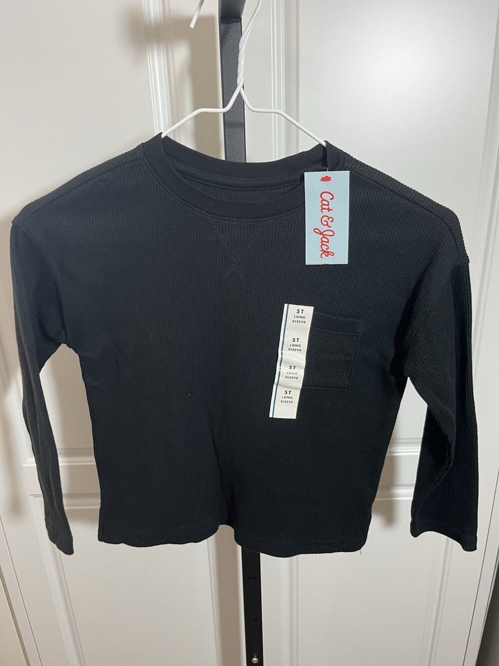 NWT New Cat & Jack Toddler Black Unisex Thermo Henley Style Long Sleeve Shirt 5T